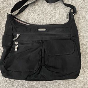 Baggallini Everywhere Bagg